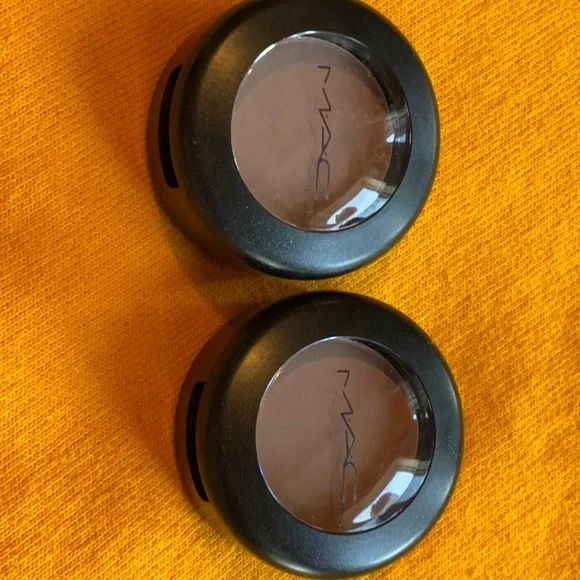 MAC Wedge Matte Eyeshadow 1.5g/0.05 oz (full size), NWT - Picture 4 of 5